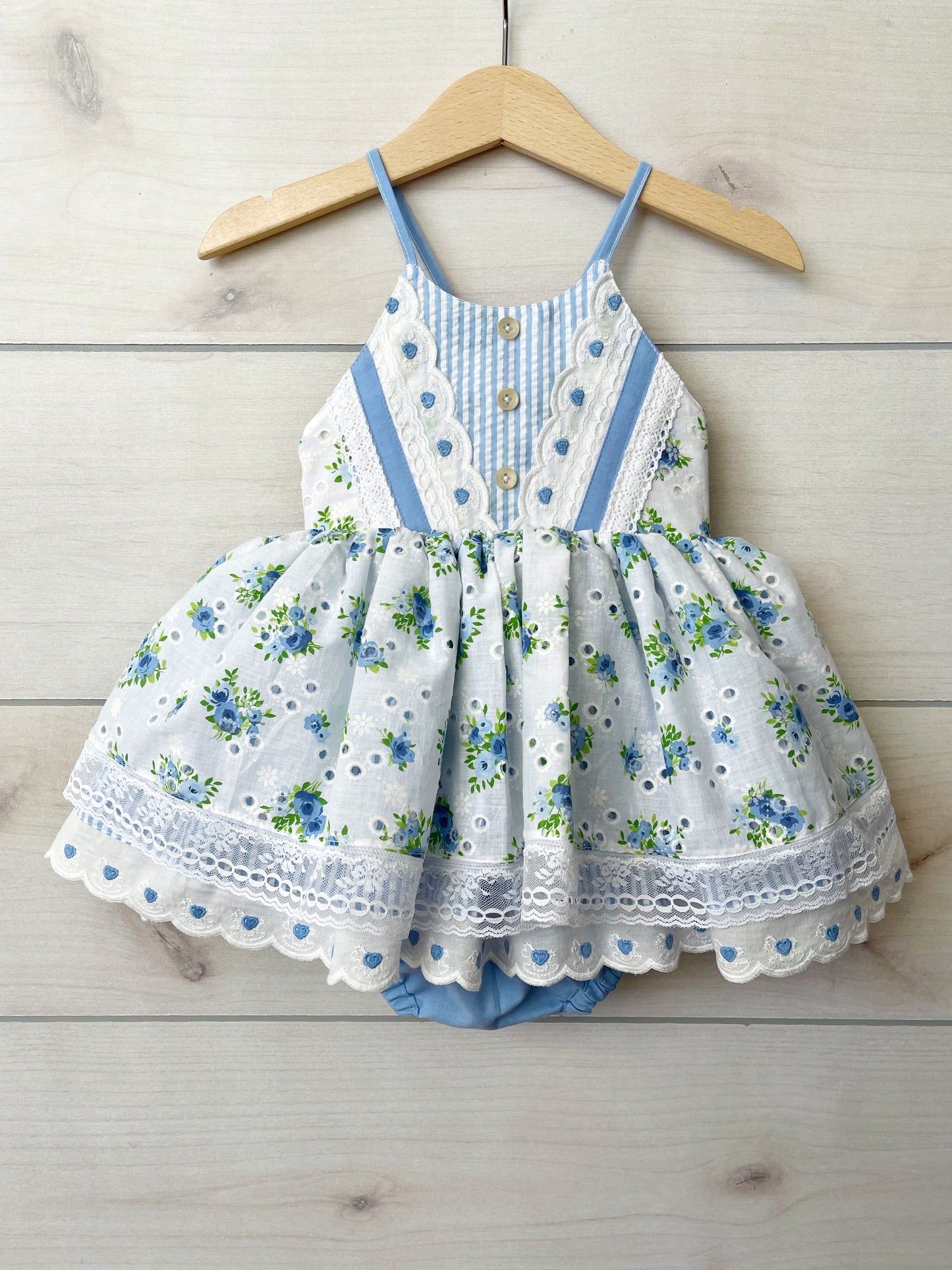 Size 12/18m